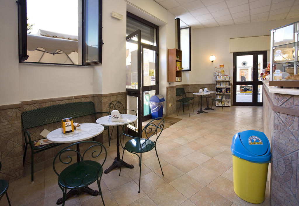 Hotel Vittoria Sapri Exteriér fotografie